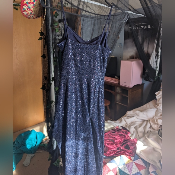 Windsor sequin dress - Picture 2 of 3